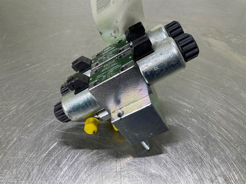 Mecalac 12MTX-6090364-NG6 Valve/Ventile/Ventiel - Hidráulica por Máquina de construção: foto 2 Mecalac 12MTX-6090364-NG6 Valve/Ventile/Ventiel - Hidráulica por Máquina de construção: foto 2