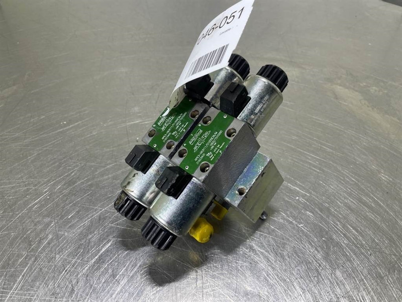 Mecalac 12MTX-6090364-NG6 Valve/Ventile/Ventiel - Hidráulica por Máquina de construção: foto 1 Mecalac 12MTX-6090364-NG6 Valve/Ventile/Ventiel - Hidráulica por Máquina de construção: foto 1