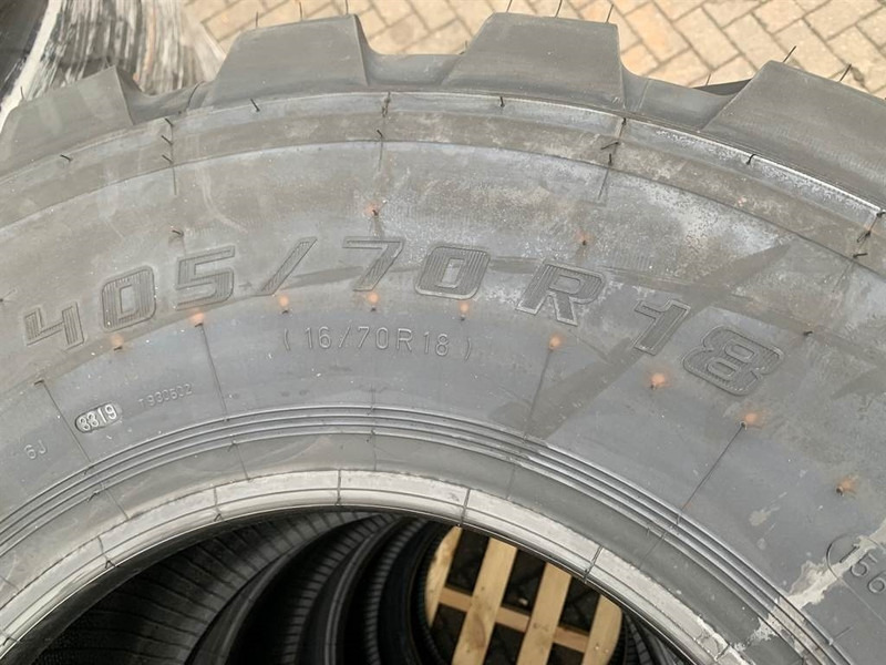 Pneu por Máquina de construção novo Mitas 405/70R18 (16/70R18) - Tyre/Reifen/Band: foto 6