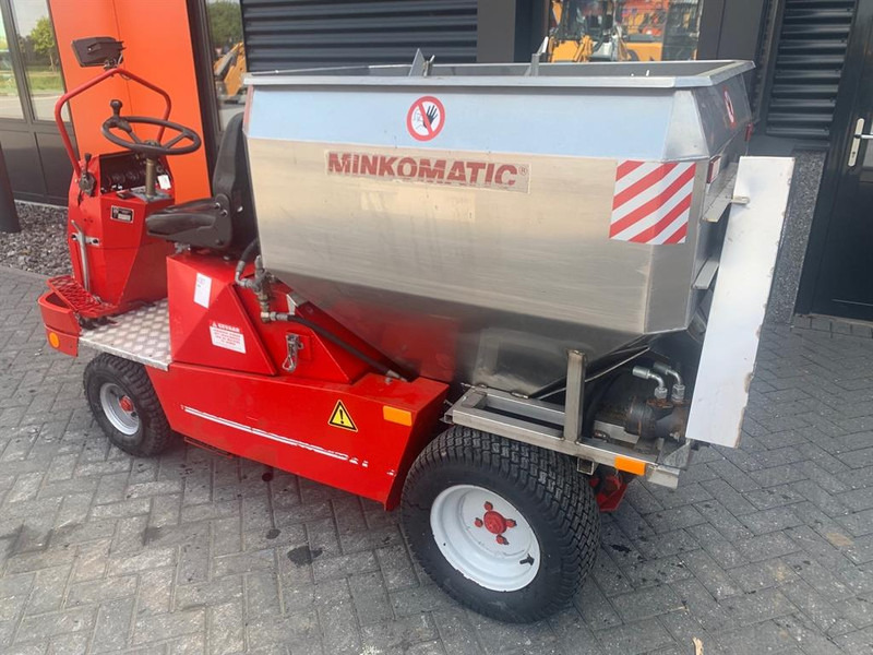 NORCAR MINKOMATIC 670 DLA - Equipamento de gado: foto 4 NORCAR MINKOMATIC 670 DLA - Equipamento de gado: foto 4