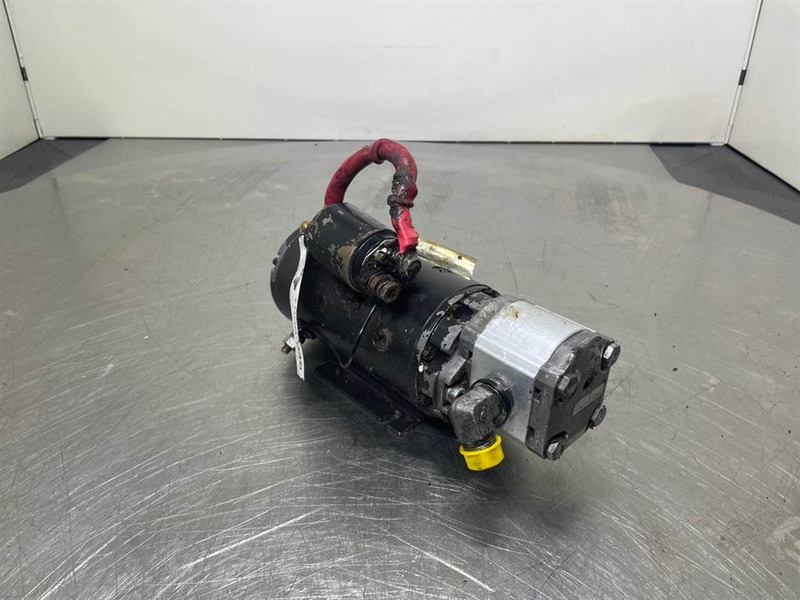New Holland W110C-84419597-Compact-/steering unit - Hidráulica por Máquina de construção: foto 3 New Holland W110C-84419597-Compact-/steering unit - Hidráulica por Máquina de construção: foto 3