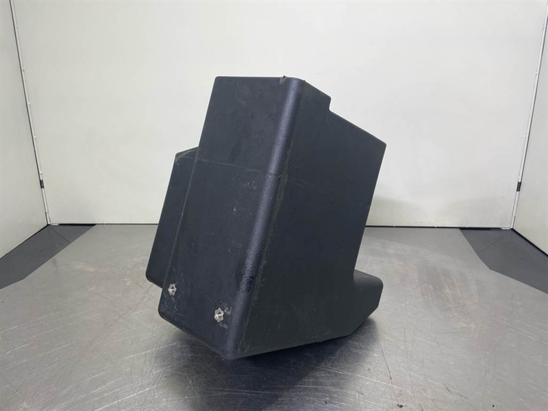 New Holland W110C-CNH 84491464-Fuel tank/Kraftstofftank - Estrutura/ Châssis por Máquina de construção: foto 4 New Holland W110C-CNH 84491464-Fuel tank/Kraftstofftank - Estrutura/ Châssis por Máquina de construção: foto 4