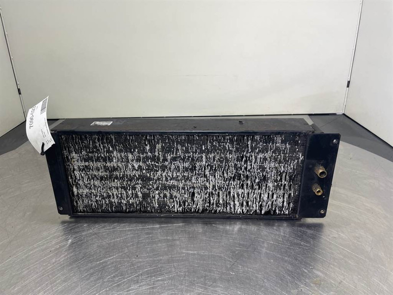New Holland W110C-Denso 76082744-Airco condenser - Estrutura/ Châssis por Máquina de construção: foto 3 New Holland W110C-Denso 76082744-Airco condenser - Estrutura/ Châssis por Máquina de construção: foto 3