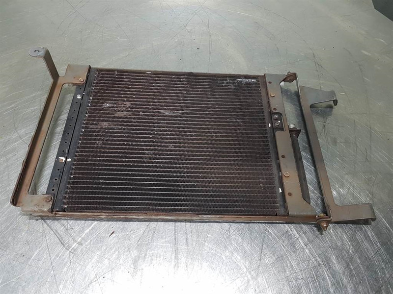 SANDEN MFC-2046AE-Airco condenser/Klimakondensator - Estrutura/ Châssis por Máquina de construção: foto 1 SANDEN MFC-2046AE-Airco condenser/Klimakondensator - Estrutura/ Châssis por Máquina de construção: foto 1