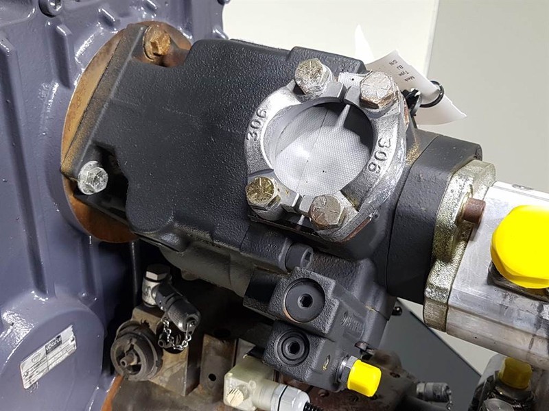 Sauer Danfoss JRL075CLS2320 -Vögele-80006177- Load sensing pump - Hidráulica: foto 2 Sauer Danfoss JRL075CLS2320 -Vögele-80006177- Load sensing pump - Hidráulica: foto 2