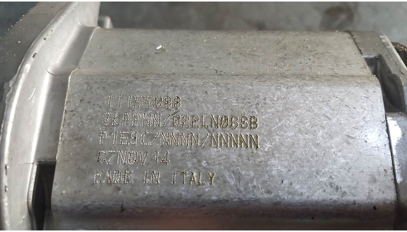 Sauer Sundstrand SKP2NN/022LN06SBP1E8C7 - Gearpump - Hidráulica: foto 4 Sauer Sundstrand SKP2NN/022LN06SBP1E8C7 - Gearpump - Hidráulica: foto 4