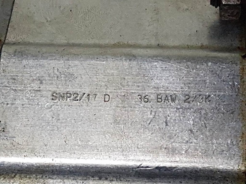 Sauer Sundstrand SNP2/17DSC36BAW2/3K - Gearpump/Za - Hidráulica por Máquina de construção: foto 4 Sauer Sundstrand SNP2/17DSC36BAW2/3K - Gearpump/Za - Hidráulica por Máquina de construção: foto 4