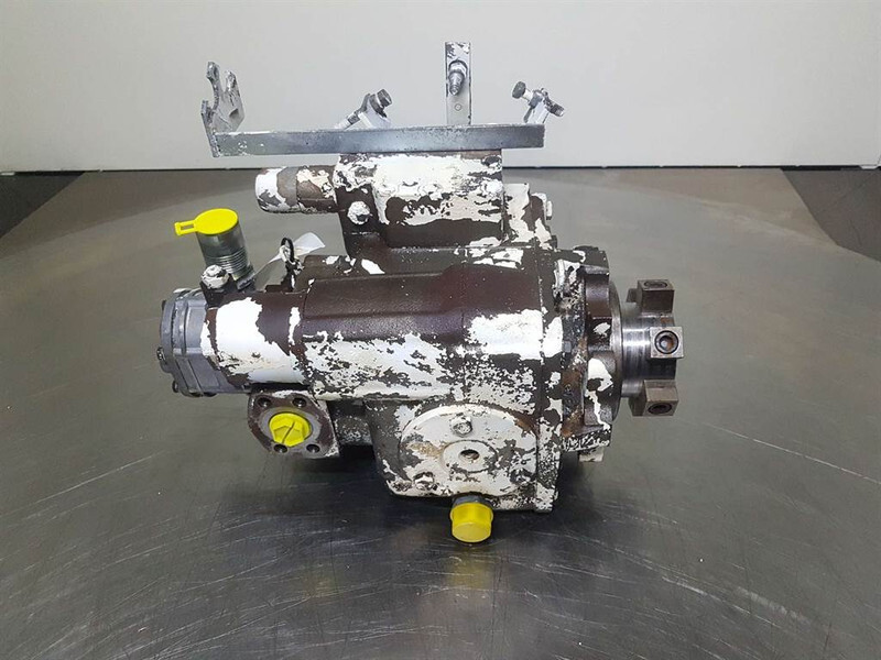 Sauer Sundstrand SPV2/070-R6Z-PS183-Drive pump/Fah - Hidráulica por Máquina de construção: foto 1 Sauer Sundstrand SPV2/070-R6Z-PS183-Drive pump/Fah - Hidráulica por Máquina de construção: foto 1