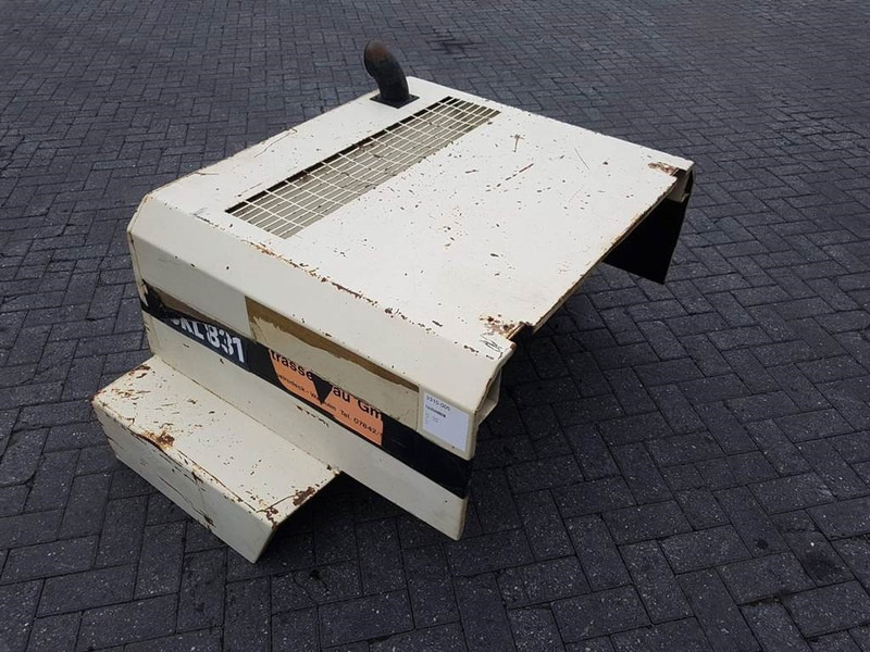 Schaeff SKL831 - Engine hood/Motorhaube/Motorkap - Estrutura/ Châssis por Máquina de construção: foto 4 Schaeff SKL831 - Engine hood/Motorhaube/Motorkap - Estrutura/ Châssis por Máquina de construção: foto 4