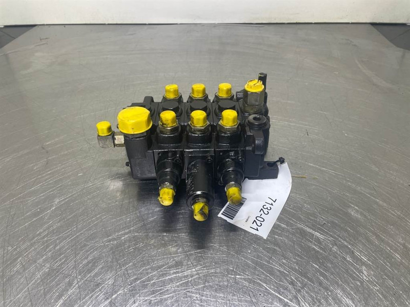 Schaeff SKL834-5520661860-Parker-Valve/Ventile/Ventiel - Hidráulica por Máquina de construção: foto 1 Schaeff SKL834-5520661860-Parker-Valve/Ventile/Ventiel - Hidráulica por Máquina de construção: foto 1