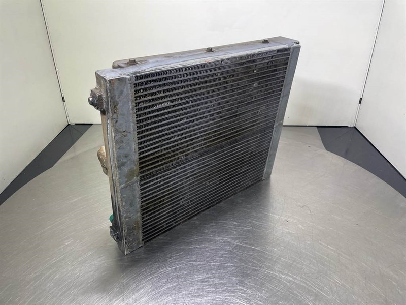 Schaeff SKL843-5010660860/5010663023-Cooler/Kühler/Koeler - Motor por Máquina de construção: foto 3 Schaeff SKL843-5010660860/5010663023-Cooler/Kühler/Koeler - Motor por Máquina de construção: foto 3