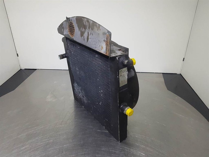 Schaeff SKL844-5010672001-AKG 0881.084.0000-Oil cooler - Hidráulica por Máquina de construção: foto 2 Schaeff SKL844-5010672001-AKG 0881.084.0000-Oil cooler - Hidráulica por Máquina de construção: foto 2