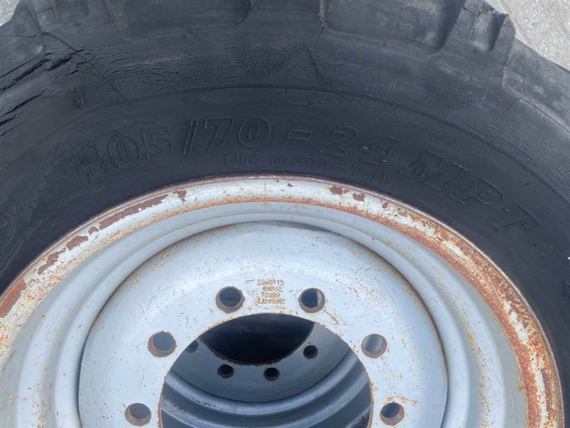 Schaeff SKS661-BKT 405/70-24 (16/70-24)-Tire/Reifen/Band - Jantes e pneus por Máquina de construção: foto 4 Schaeff SKS661-BKT 405/70-24 (16/70-24)-Tire/Reifen/Band - Jantes e pneus por Máquina de construção: foto 4