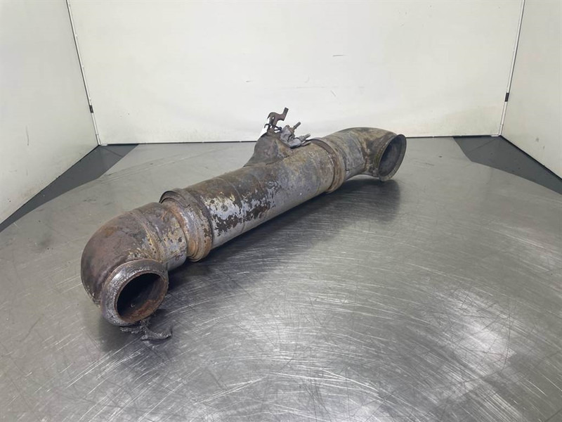 Sennebogen 835E - Exhaust pipe/Auspuff/Uitlaat - Motor por Máquina de construção: foto 2 Sennebogen 835E - Exhaust pipe/Auspuff/Uitlaat - Motor por Máquina de construção: foto 2
