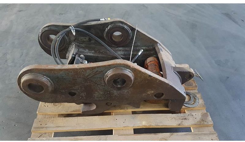 TEFRA R906 / 20T - Liebherr - Quick coupler - Acoplamento rápido: foto 1 TEFRA R906 / 20T - Liebherr - Quick coupler - Acoplamento rápido: foto 1
