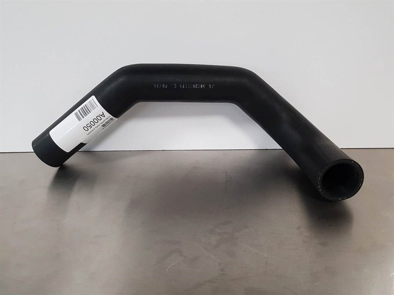 Terex TL120 - Hose / Schlauch / Slang - Motor e peças por Máquina de construção: foto 3 Terex TL120 - Hose / Schlauch / Slang - Motor e peças por Máquina de construção: foto 3