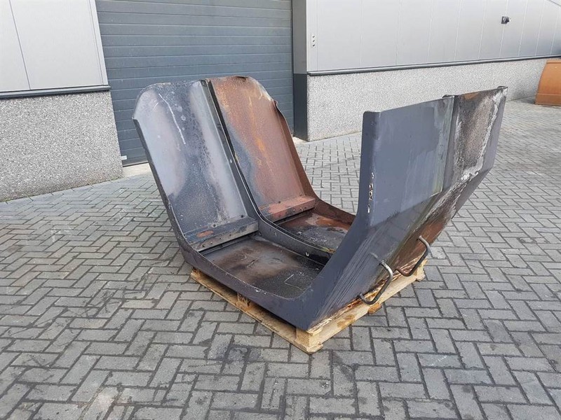 Terex TL260-0457006031-Mud guard/Kotfluegel/Spatbord - Para-lama por Máquina de construção: foto 3 Terex TL260-0457006031-Mud guard/Kotfluegel/Spatbord - Para-lama por Máquina de construção: foto 3