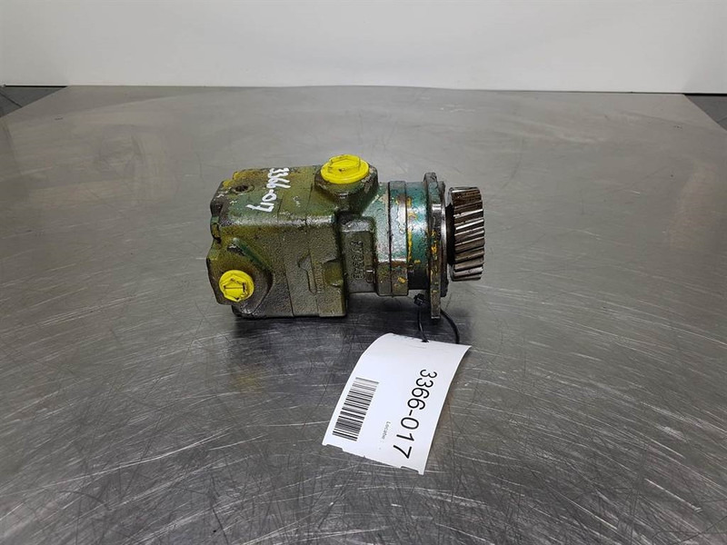 Vickers V210-8W - Gearpump/Zahnradpumpe/Tandwielpomp - Hidráulica: foto 1 Vickers V210-8W - Gearpump/Zahnradpumpe/Tandwielpomp - Hidráulica: foto 1