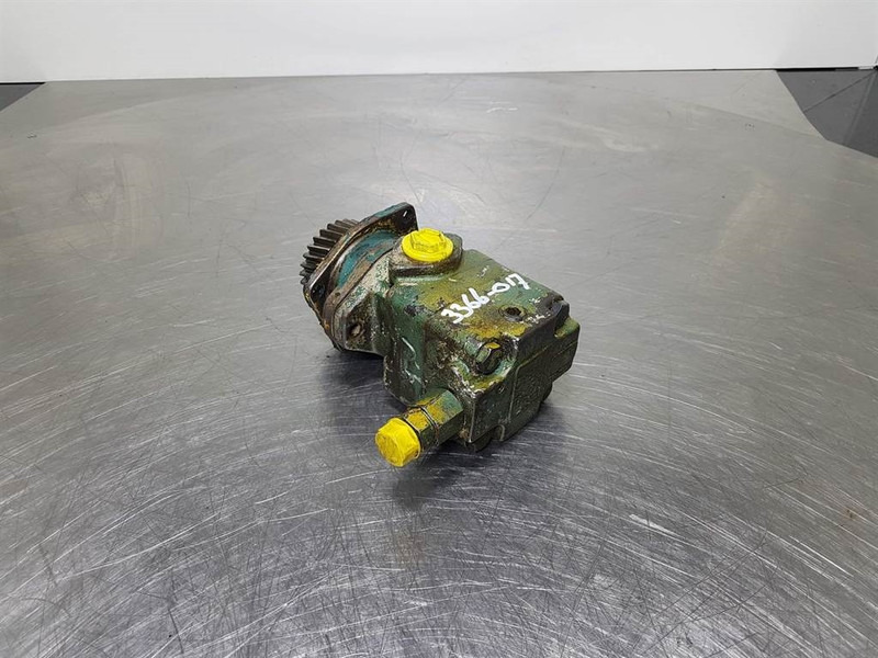 Vickers V210-8W - Gearpump/Zahnradpumpe/Tandwielpomp - Hidráulica: foto 4 Vickers V210-8W - Gearpump/Zahnradpumpe/Tandwielpomp - Hidráulica: foto 4