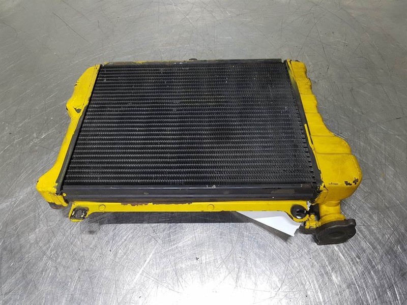 Volkswagen 477121251A-Cooler/Kühler/Koeler - Motor e peças por Máquina de construção: foto 3 Volkswagen 477121251A-Cooler/Kühler/Koeler - Motor e peças por Máquina de construção: foto 3