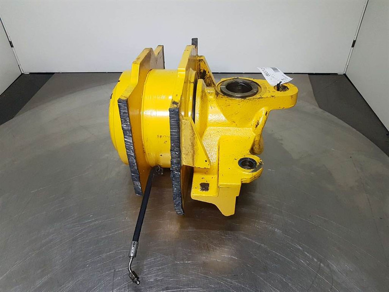 Volvo L30G-ZM2815785-Articulation/Knickgelenke/Knikstuk - Estrutura/ Châssis por Máquina de construção: foto 3 Volvo L30G-ZM2815785-Articulation/Knickgelenke/Knikstuk - Estrutura/ Châssis por Máquina de construção: foto 3