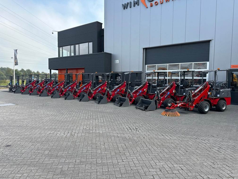 WIARTH E700 ELECTRIC - Pá carregadora de rodas: foto 2 WIARTH E700 ELECTRIC - Pá carregadora de rodas: foto 2