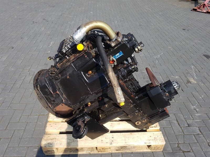 ZF - Transmission/Getriebe/Transmissiebak - Caixas de velocidade e peças por Máquina de construção: foto 4 ZF - Transmission/Getriebe/Transmissiebak - Caixas de velocidade e peças por Máquina de construção: foto 4