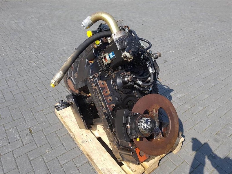ZF - Transmission/Getriebe/Transmissiebak - Caixas de velocidade e peças por Máquina de construção: foto 5 ZF - Transmission/Getriebe/Transmissiebak - Caixas de velocidade e peças por Máquina de construção: foto 5
