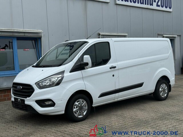 Ford Transit Custom Lang Trend 3Sitzer + Klima + DAB - Furgão compacto: foto 4 Ford Transit Custom Lang Trend 3Sitzer + Klima + DAB - Furgão compacto: foto 4