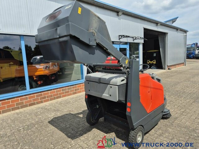 Hako Sweepmaster 1500RH Kehr- Flächen Hallenreiniger - Varredora urbana: foto 5 Hako Sweepmaster 1500RH Kehr- Flächen Hallenreiniger - Varredora urbana: foto 5