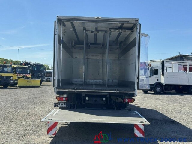 Iveco 120E22 Frisch- Tiefkühler Supra850MT 3Zonen +LBW - Camião frigorífico: foto 4 Iveco 120E22 Frisch- Tiefkühler Supra850MT 3Zonen +LBW - Camião frigorífico: foto 4