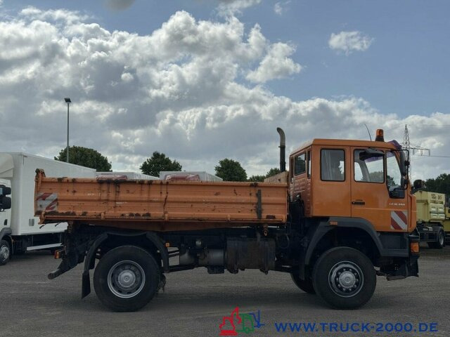 MAN LE 18.280 4x4 Winterdienst- Kommunalplatte + AHK - Camião basculante: foto 5 MAN LE 18.280 4x4 Winterdienst- Kommunalplatte + AHK - Camião basculante: foto 5