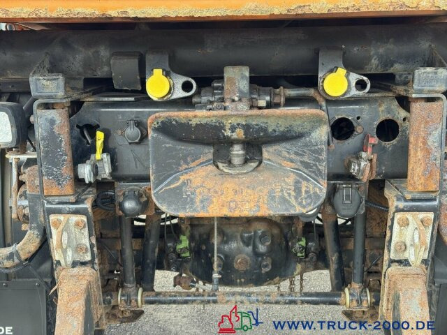 MAN LE 18.280 4x4 Winterdienst- Kommunalplatte + AHK - Camião basculante: foto 4 MAN LE 18.280 4x4 Winterdienst- Kommunalplatte + AHK - Camião basculante: foto 4
