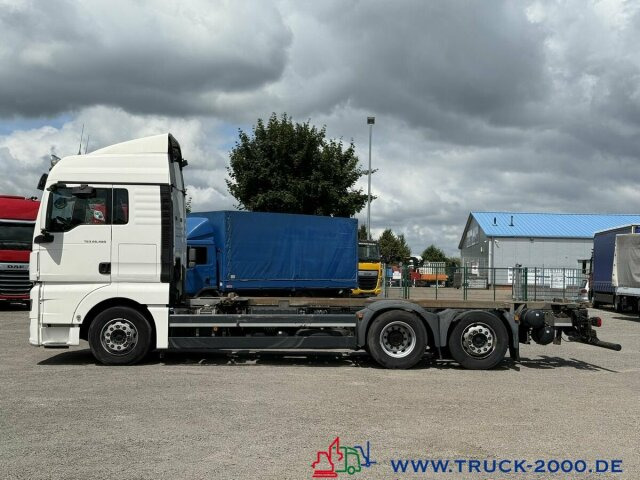 MAN TGX 26.480 XLX Haus Bett hydr Hub Multi Wechsler - Camião transportador de contêineres/ Caixa móvel: foto 4 MAN TGX 26.480 XLX Haus Bett hydr Hub Multi Wechsler - Camião transportador de contêineres/ Caixa móvel: foto 4