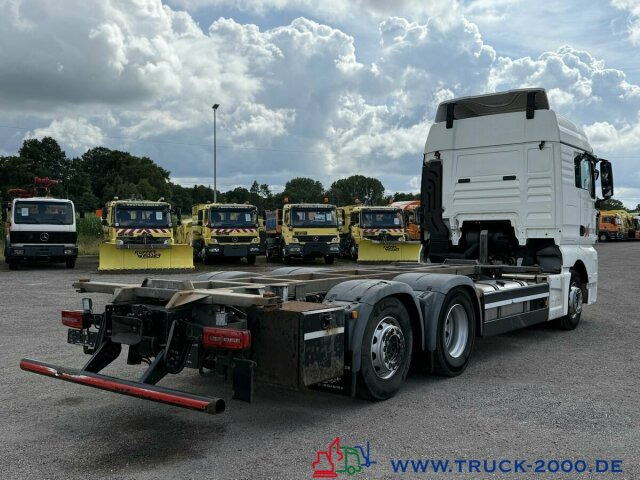 MAN TGX 26.480 XLX Haus Bett hydr Hub Multi Wechsler - Camião transportador de contêineres/ Caixa móvel: foto 2 MAN TGX 26.480 XLX Haus Bett hydr Hub Multi Wechsler - Camião transportador de contêineres/ Caixa móvel: foto 2