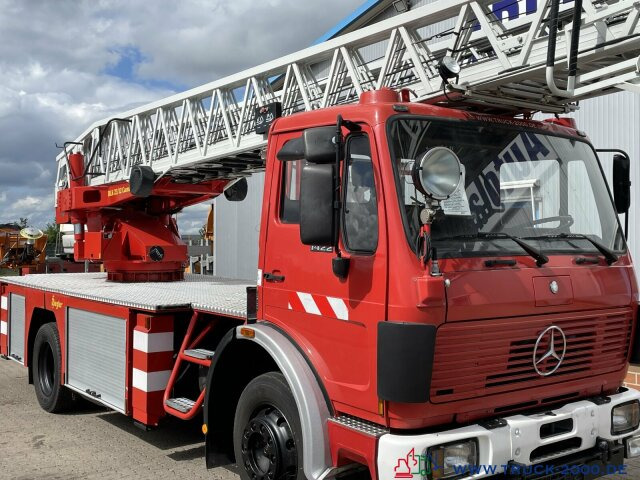 Mercedes-Benz 1422NG Ziegler Feuerwehr Drehleiter 30m Rettung - Caminhão com plataforma aérea: foto 5 Mercedes-Benz 1422NG Ziegler Feuerwehr Drehleiter 30m Rettung - Caminhão com plataforma aérea: foto 5