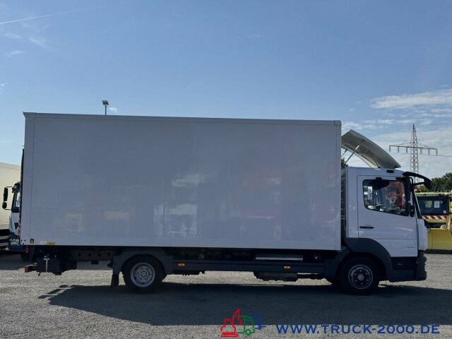Mercedes-Benz Atego 818 Koffer LBW DHOLLANDIA 1.000kg 3 Sitze - Carrinha de contentor: foto 4 Mercedes-Benz Atego 818 Koffer LBW DHOLLANDIA 1.000kg 3 Sitze - Carrinha de contentor: foto 4