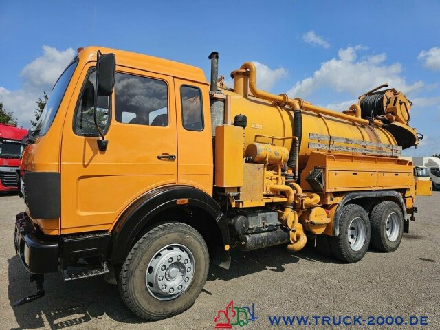 Mercedes-Benz SK 2222 6x4 Kanal Müller Hochdruck Saugspüler - Caminhão limpa fossa: foto 5 Mercedes-Benz SK 2222 6x4 Kanal Müller Hochdruck Saugspüler - Caminhão limpa fossa: foto 5