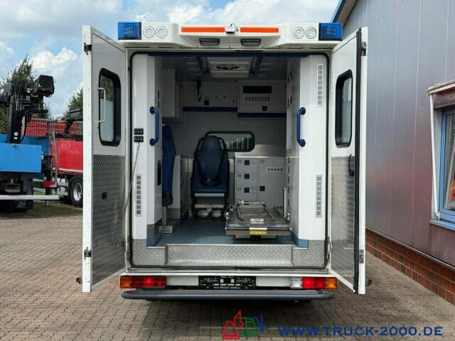 Mercedes-Benz Sprinter 516 Fahrtec RTW Luftfederung Retarder - Ambulância: foto 3 Mercedes-Benz Sprinter 516 Fahrtec RTW Luftfederung Retarder - Ambulância: foto 3