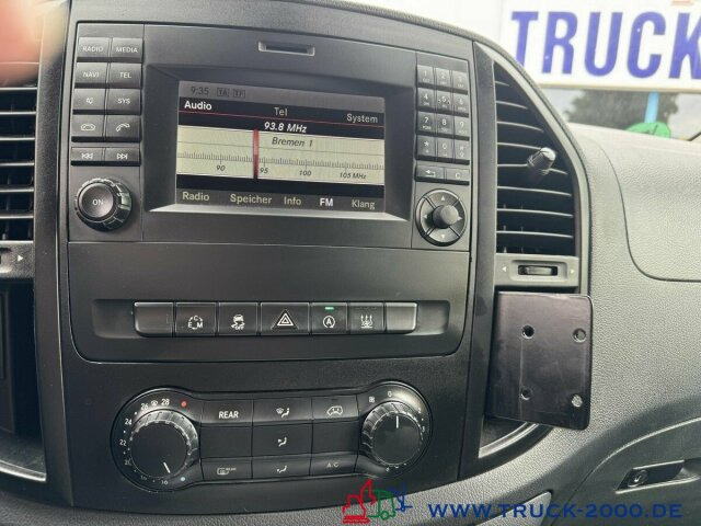 Mercedes-Benz Vito 116 CDI 4x4 Notarzt Rettung Ambulance - Ambulância: foto 4 Mercedes-Benz Vito 116 CDI 4x4 Notarzt Rettung Ambulance - Ambulância: foto 4
