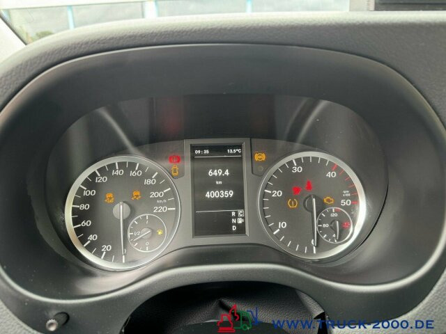 Mercedes-Benz Vito 116 CDI 4x4 Notarzt Rettung Ambulance - Ambulância: foto 3 Mercedes-Benz Vito 116 CDI 4x4 Notarzt Rettung Ambulance - Ambulância: foto 3
