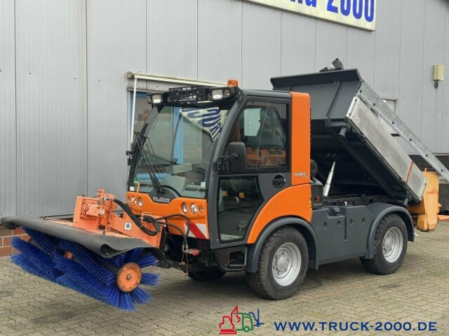 Multicar Tremo X56 Winterdienst Streuer + Besen NUR6689KM - Varredora urbana: foto 3 Multicar Tremo X56 Winterdienst Streuer + Besen NUR6689KM - Varredora urbana: foto 3