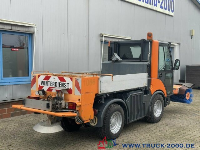 Multicar Tremo X56 Winterdienst Streuer + Besen NUR9769KM - Varredora urbana: foto 3 Multicar Tremo X56 Winterdienst Streuer + Besen NUR9769KM - Varredora urbana: foto 3