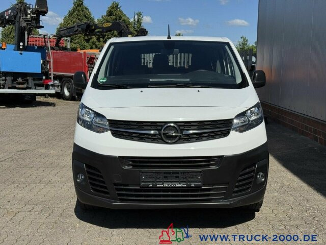 Minibus, Furgão de passageiros Opel Vivaro 9 Sitzer Klima vorne & hinten Navi + DAB: foto 11