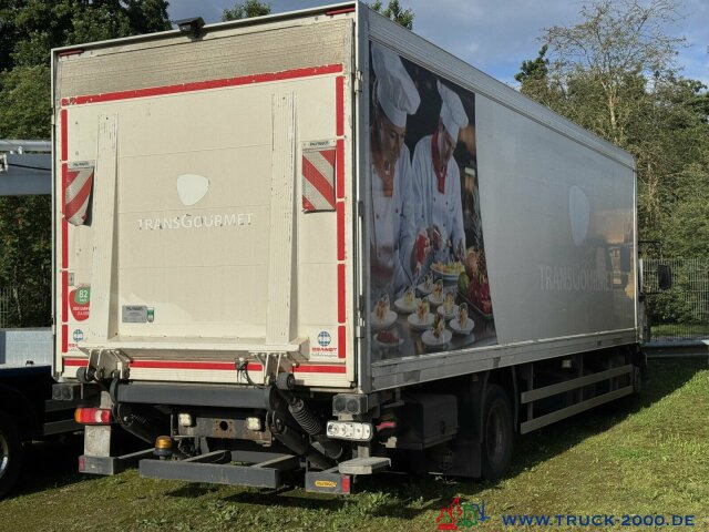 Volvo FL16 250 Tiefkühler MOTORSCHADEN / ENGINE BROKEN - Camião frigorífico: foto 3 Volvo FL16 250 Tiefkühler MOTORSCHADEN / ENGINE BROKEN - Camião frigorífico: foto 3