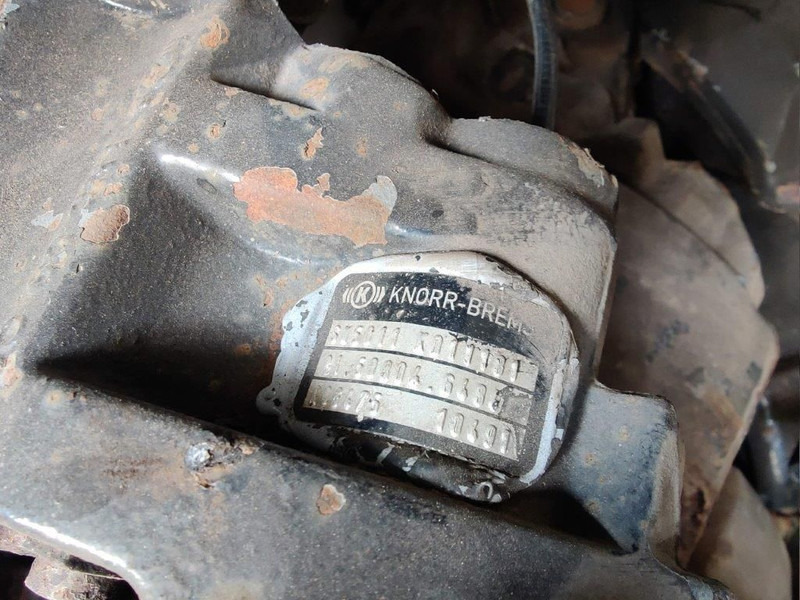 MAN Remklauwen / Brake calipers F2000 / TGA - Pinça de freio por Camião: foto 5 MAN Remklauwen / Brake calipers F2000 / TGA - Pinça de freio por Camião: foto 5
