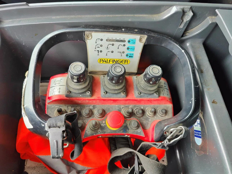 MAN TGL 12.250 City-Abroller Container + Palfinger PK5001 Remote - Camião polibenne, Camião grua: foto 5 MAN TGL 12.250 City-Abroller Container + Palfinger PK5001 Remote - Camião polibenne, Camião grua: foto 5