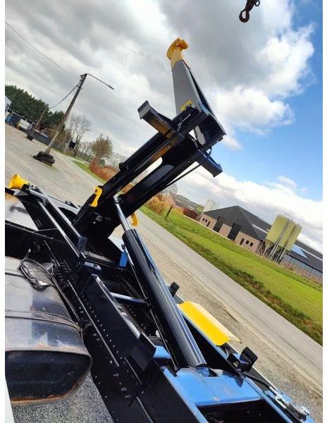 MAN TGL 12.250 Containersysteem Jimeca met kraan Palfinger PK4501 - Camião polibenne, Camião grua: foto 3 MAN TGL 12.250 Containersysteem Jimeca met kraan Palfinger PK4501 - Camião polibenne, Camião grua: foto 3