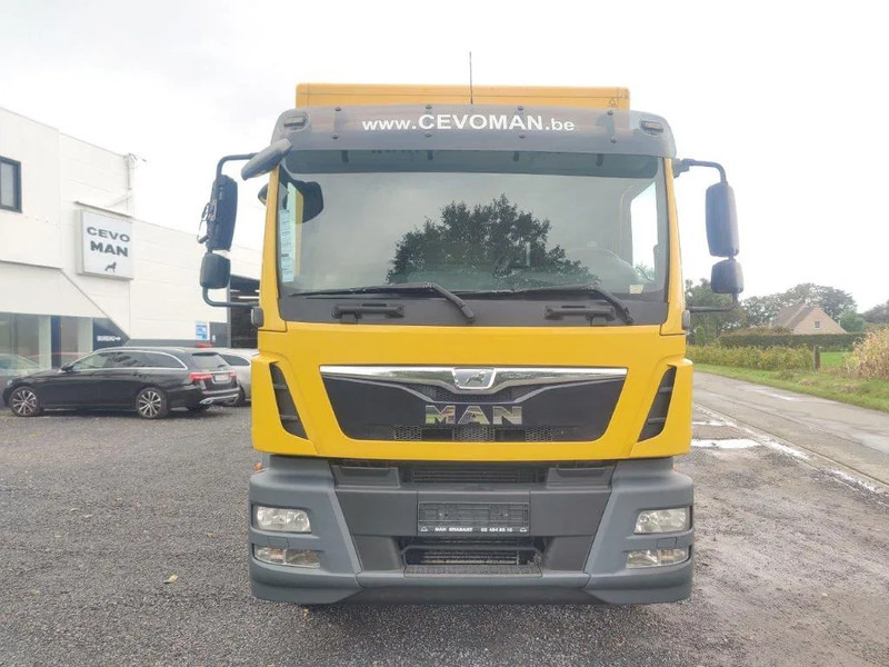 MAN TGM 18.250 Euro 6 boxtruck - Camião furgão: foto 3 MAN TGM 18.250 Euro 6 boxtruck - Camião furgão: foto 3