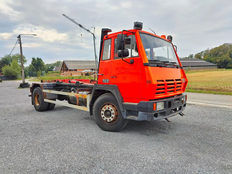 Steyr 19S31 19S32 Container Marrel - Camião polibenne: foto 1 Steyr 19S31 19S32 Container Marrel - Camião polibenne: foto 1